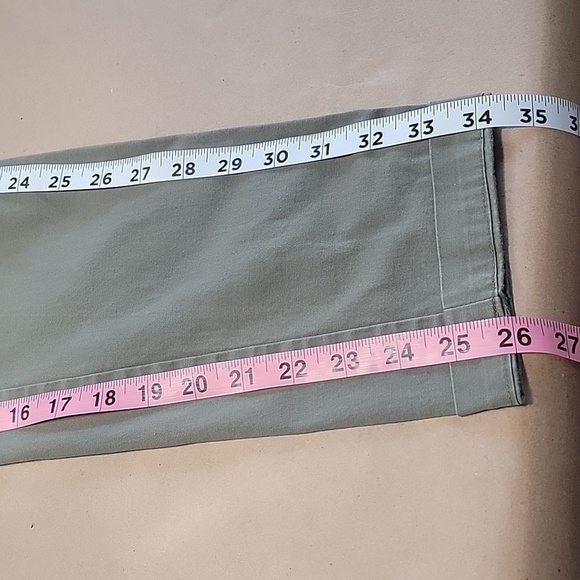 Maison Jules Size 2 LouLou Weekend Casual Light Khaki Green Cuffed Ankle Pants. - Picture 12 of 15